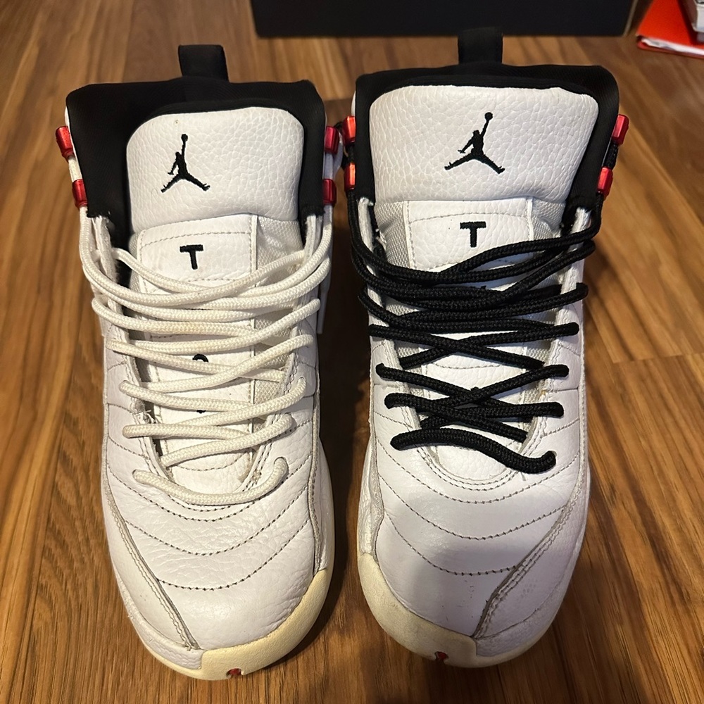 Jordan retro 12